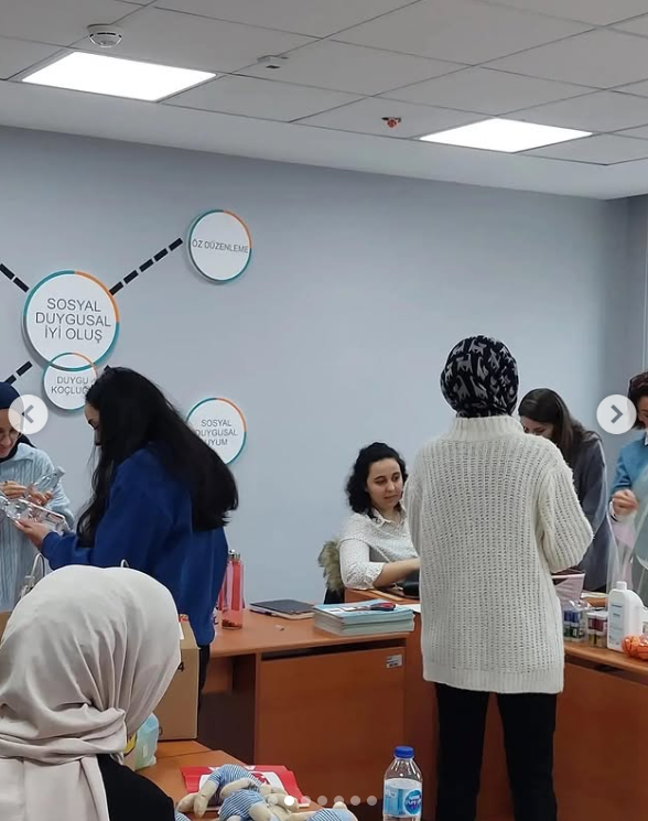 Depremzede Çocuklara Duygu Dostu Olalım projesi
