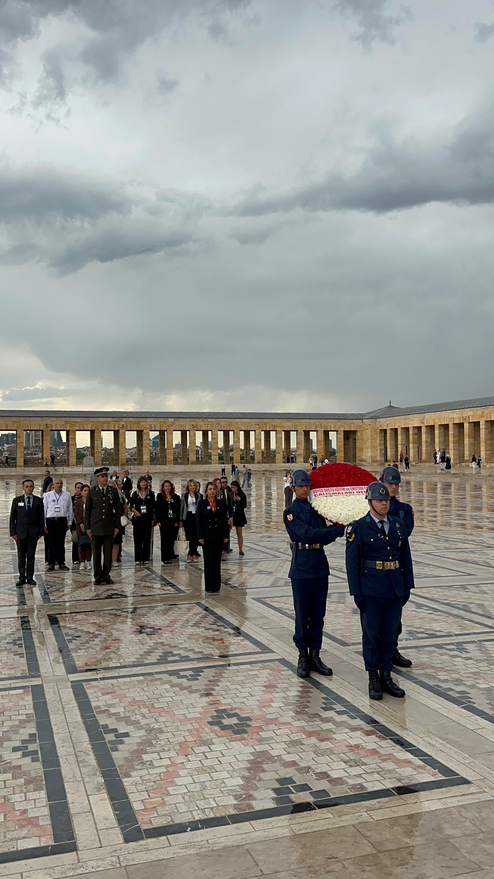 Duygu Dostu Eğitim Derneği Olarak ATA'mızın Huzurundaydık